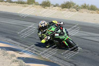 media/Dec-04-2025-Racers Edge (Thu) [[5ebc9f124d]]/3-B Group/7-Session 4 (Turn 10 Inside)/